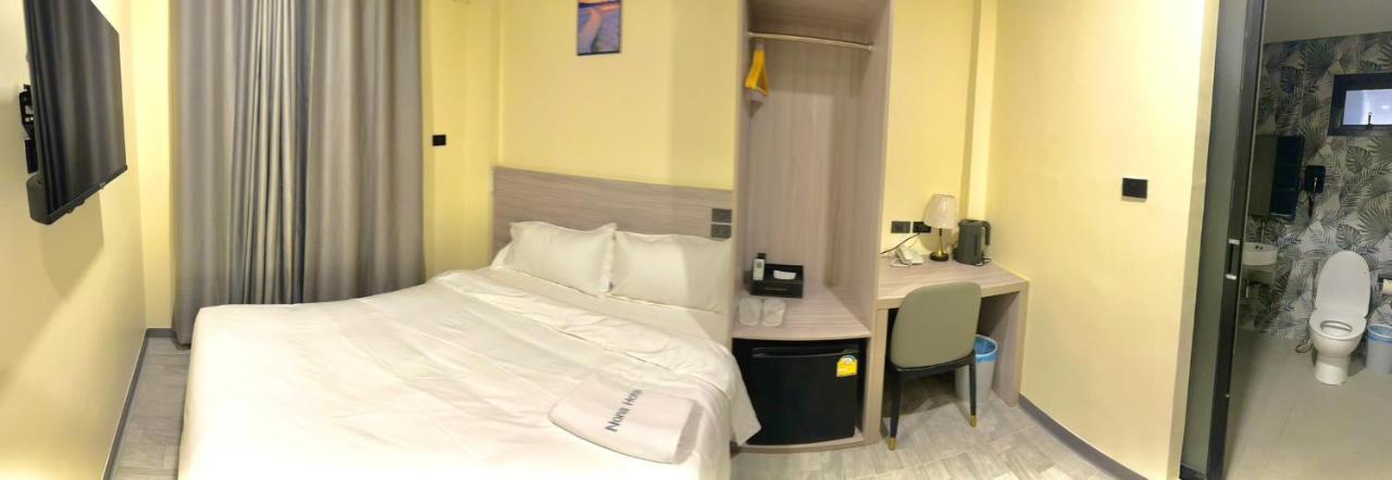 Nona Hotel, Bangkok Makkasan 外观 照片