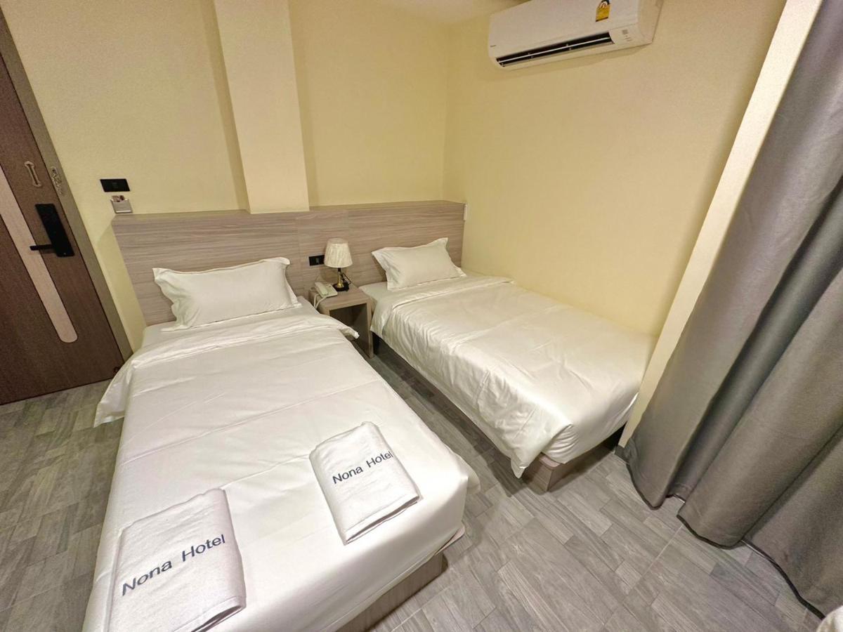 Nona Hotel, Bangkok Makkasan 外观 照片