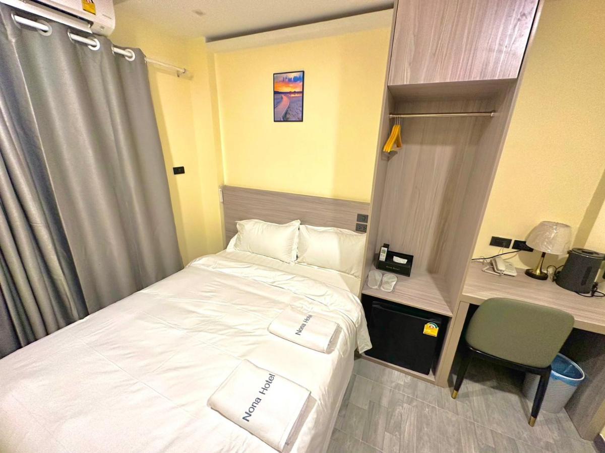 Nona Hotel, Bangkok Makkasan 外观 照片