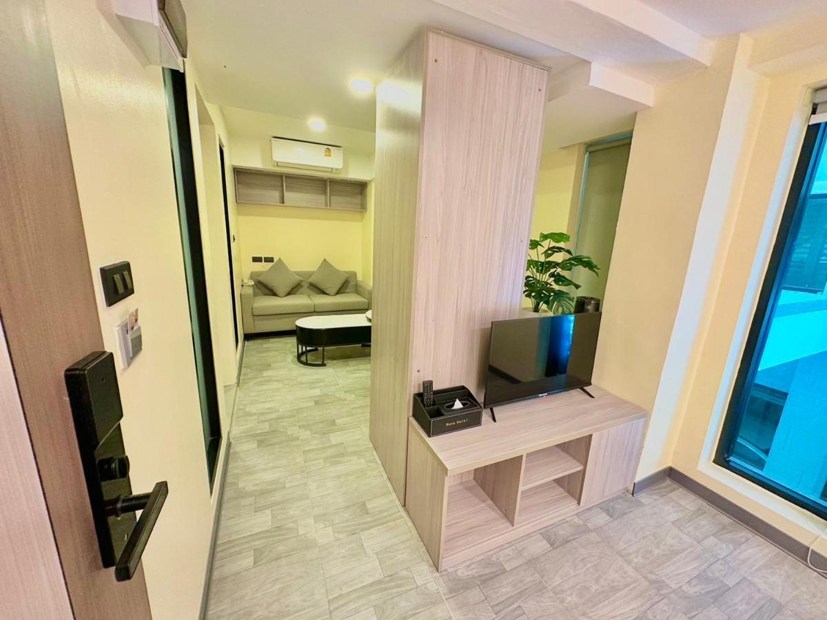 Nona Hotel, Bangkok Makkasan 外观 照片